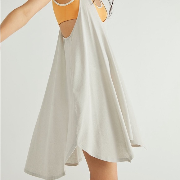 Free people - Picture 2 of 6